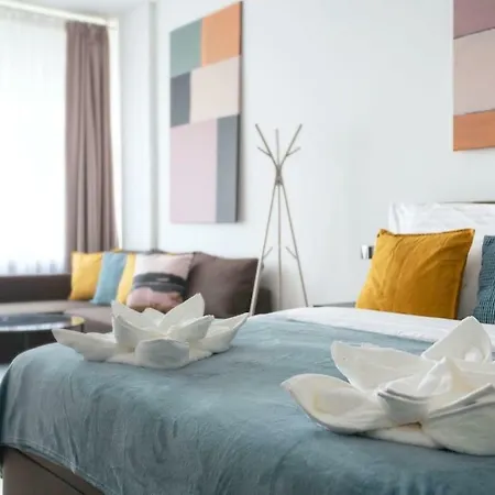 2br In Centre アパート プラハ