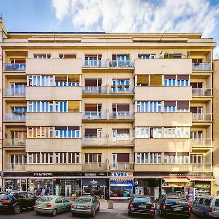 2br In Centre * Praha